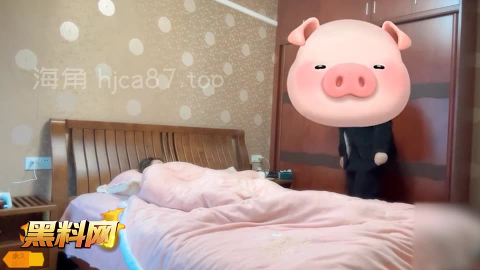 姐姐给我深喉口交 猛操穿着圣诞套装的姐姐 丰乳肥臀的姐姐46-50集
